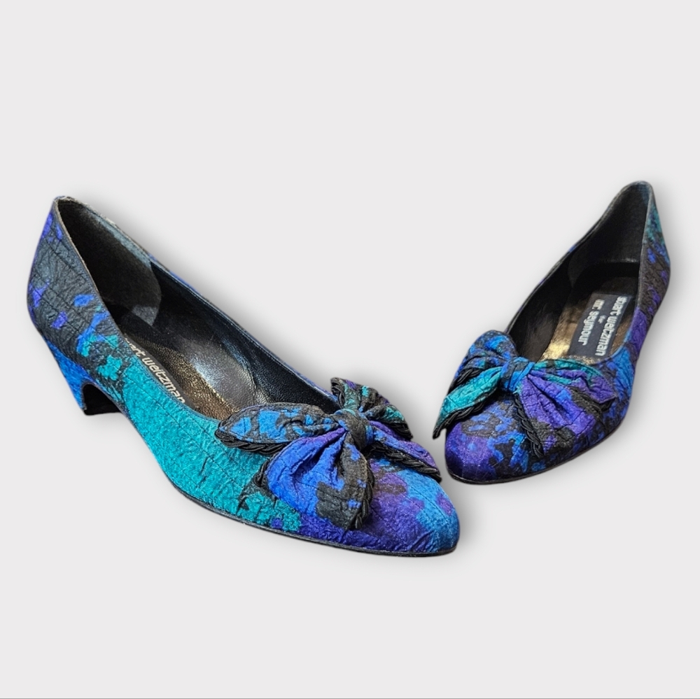 Stuart Weitzman for Mr Seymour Vintage Peacock Colored Crinkle Silk Bow …